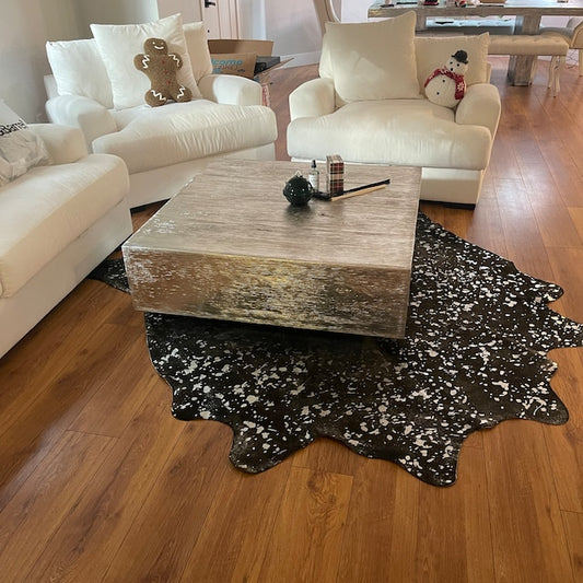 When it comes to cowhide rugs, there are two main types: ethically-sourced and inhumanely-sourced. Ethical cowhide rugs come from cows that have been humanely raised and treated, and have lived a good life before they are taken down.