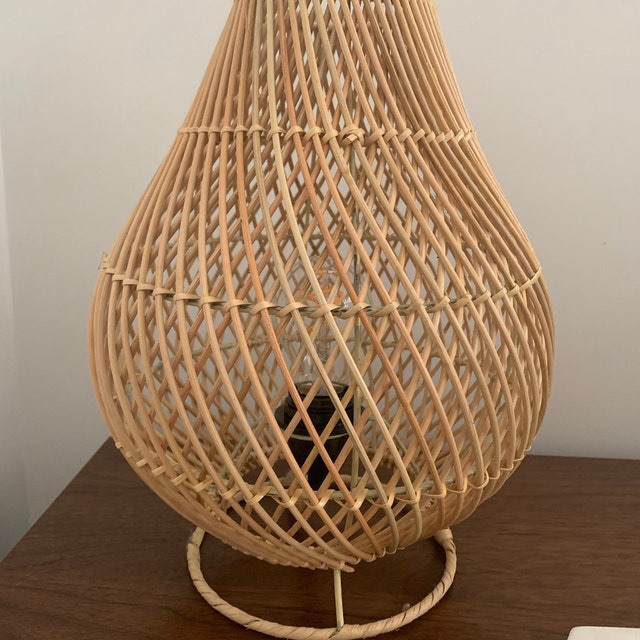 Handmade woven rattan table desk lamp shade