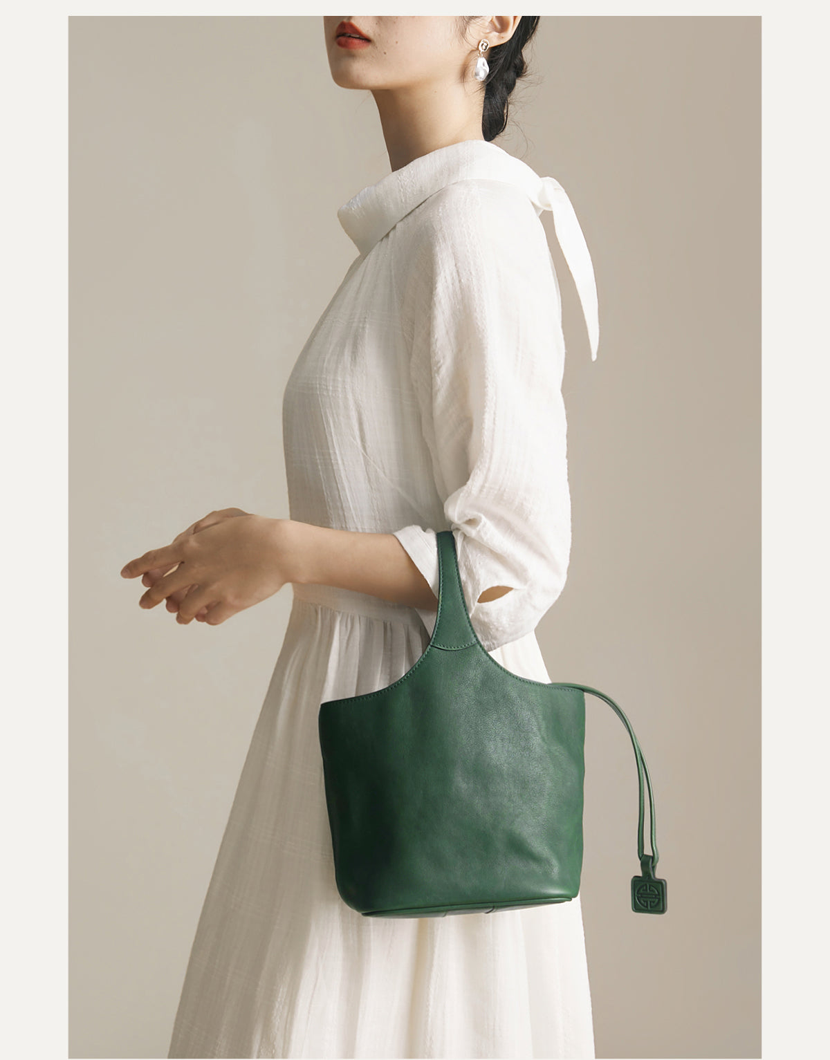 Women’s Genuine Leather Bucket Handbag Purse