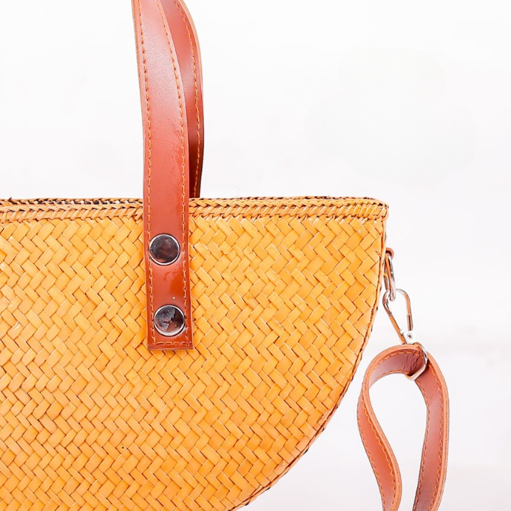 Woven Pandan Summer Crossbody Handbag