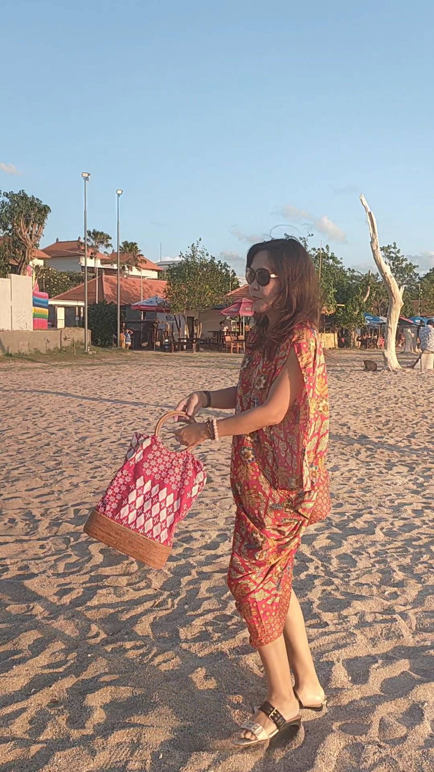 Motif Batik Handmade Rattan Bag