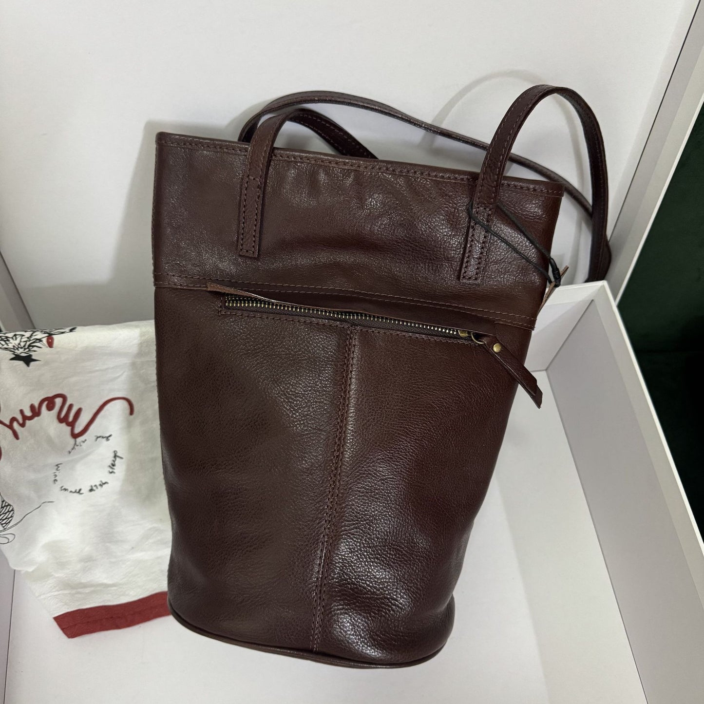 Women’s Genuine Leather Single Shoulder Bucket Bag