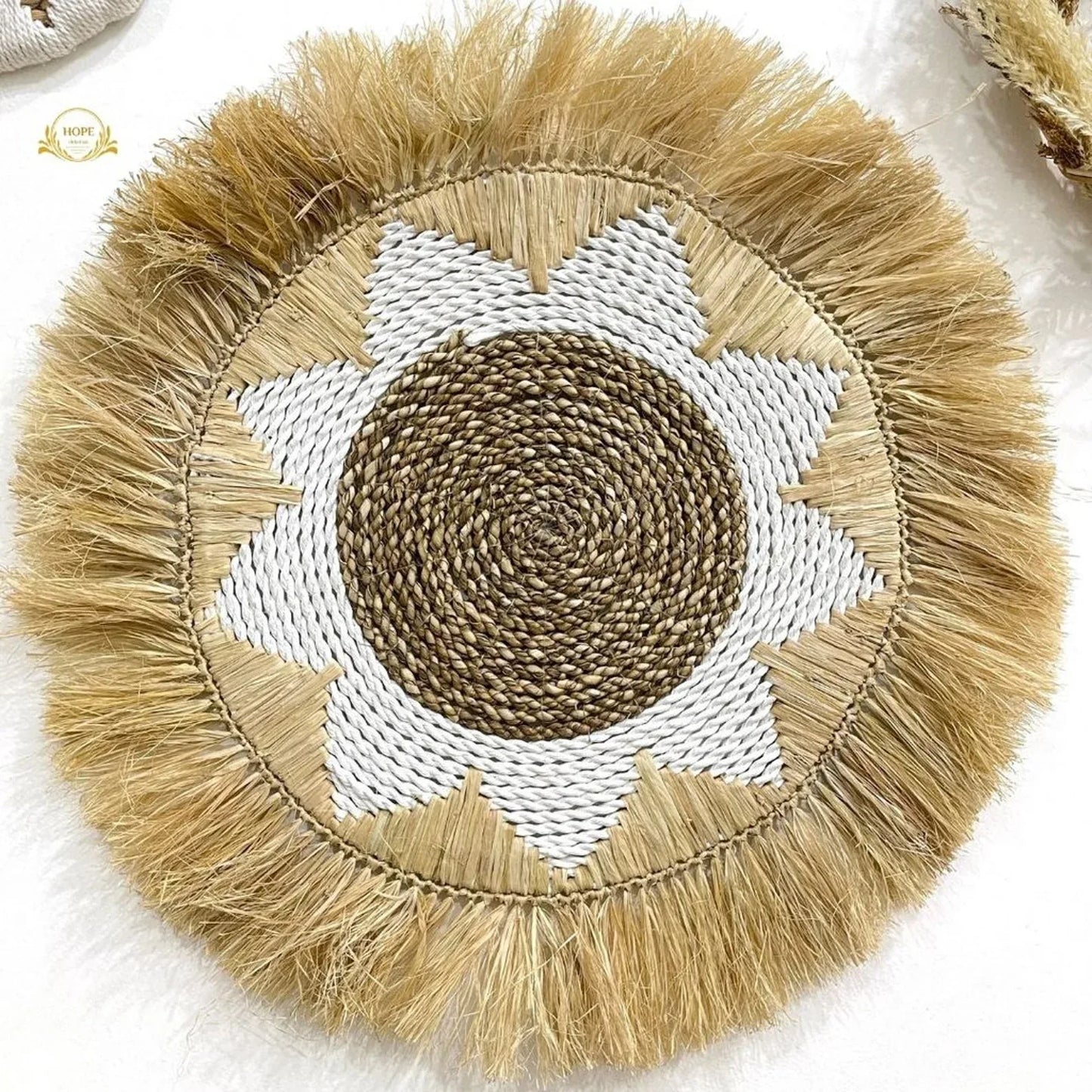 Natural White Wall Decor Seagrass Raffia
