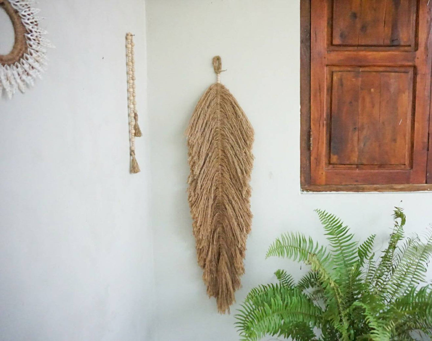 Natural Jute leaf style wall decor