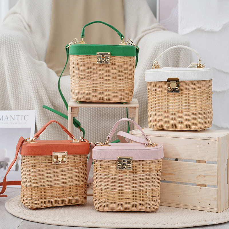 Straw Crossbody Purse Woven Summer Beach Bag for Women