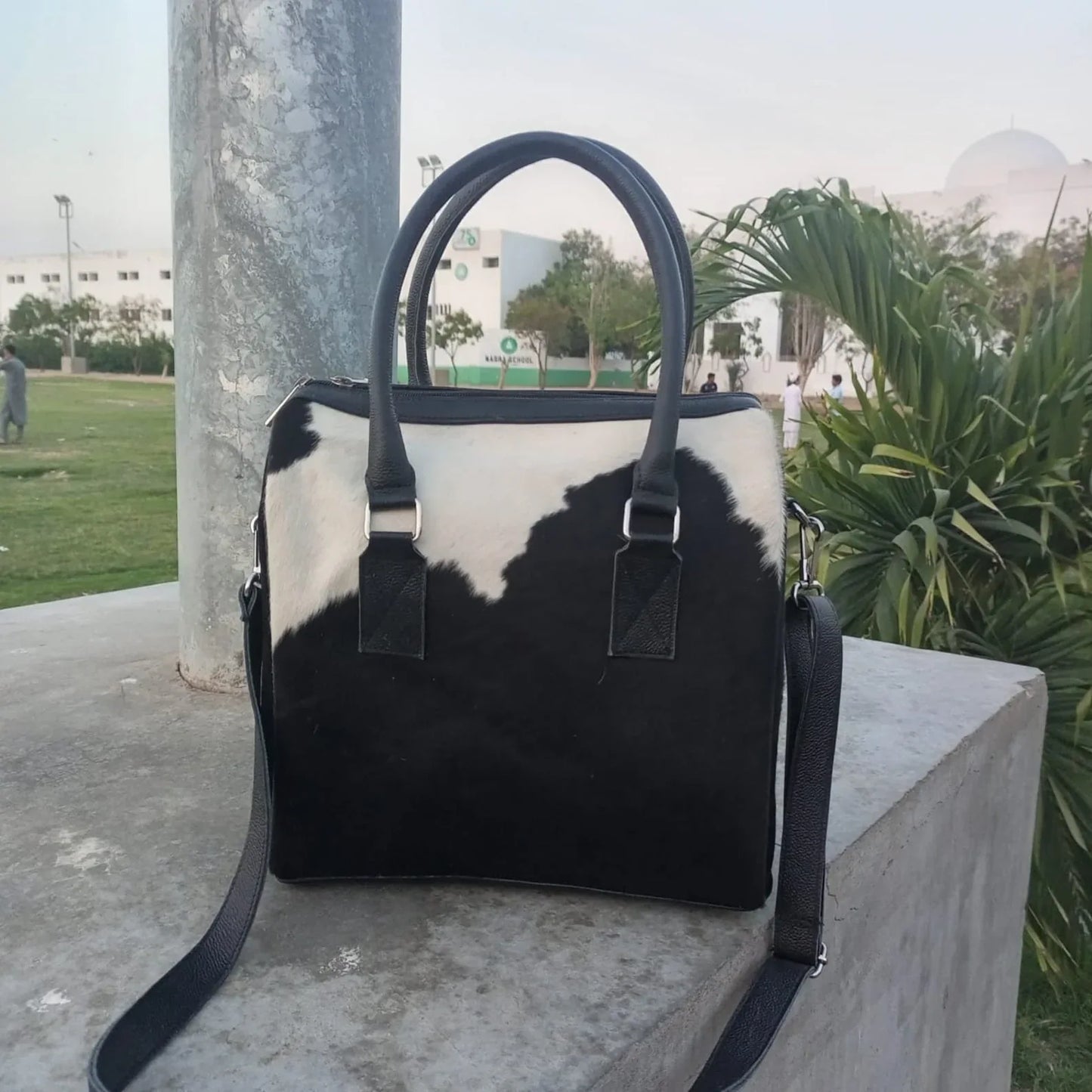 Black White Natural Cowhide Shoulder Handbag