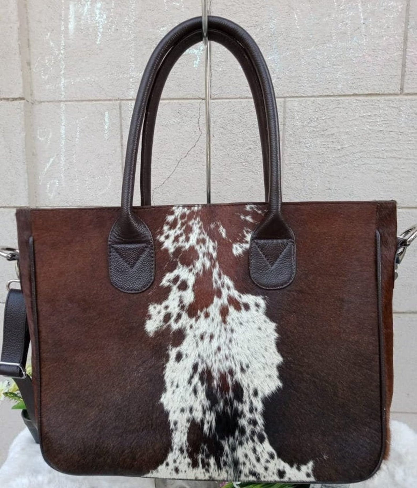 Natural Cowhide Purse Dark Brown Black