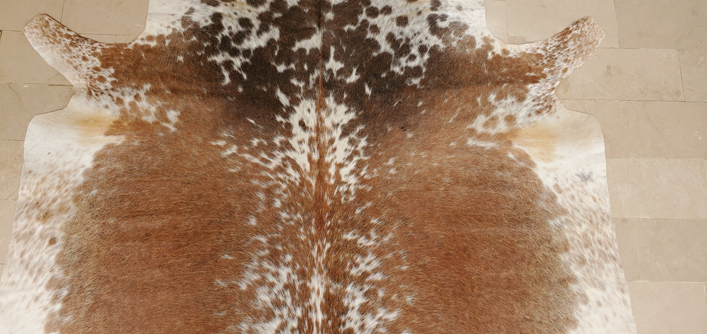 genuine extra small cowhide rug 5.4ft x 5.5ft