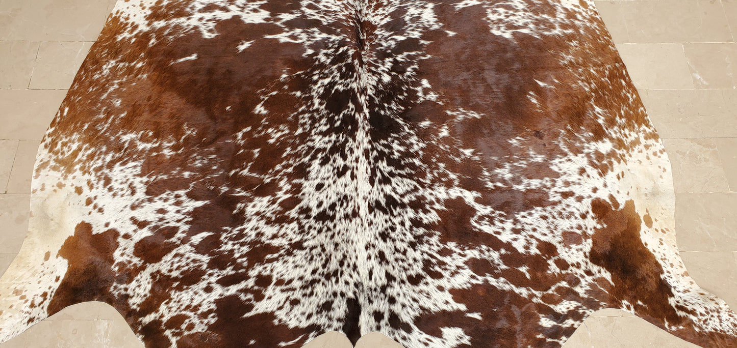 Reddish Brown Tricolor Small Cowhide Rug