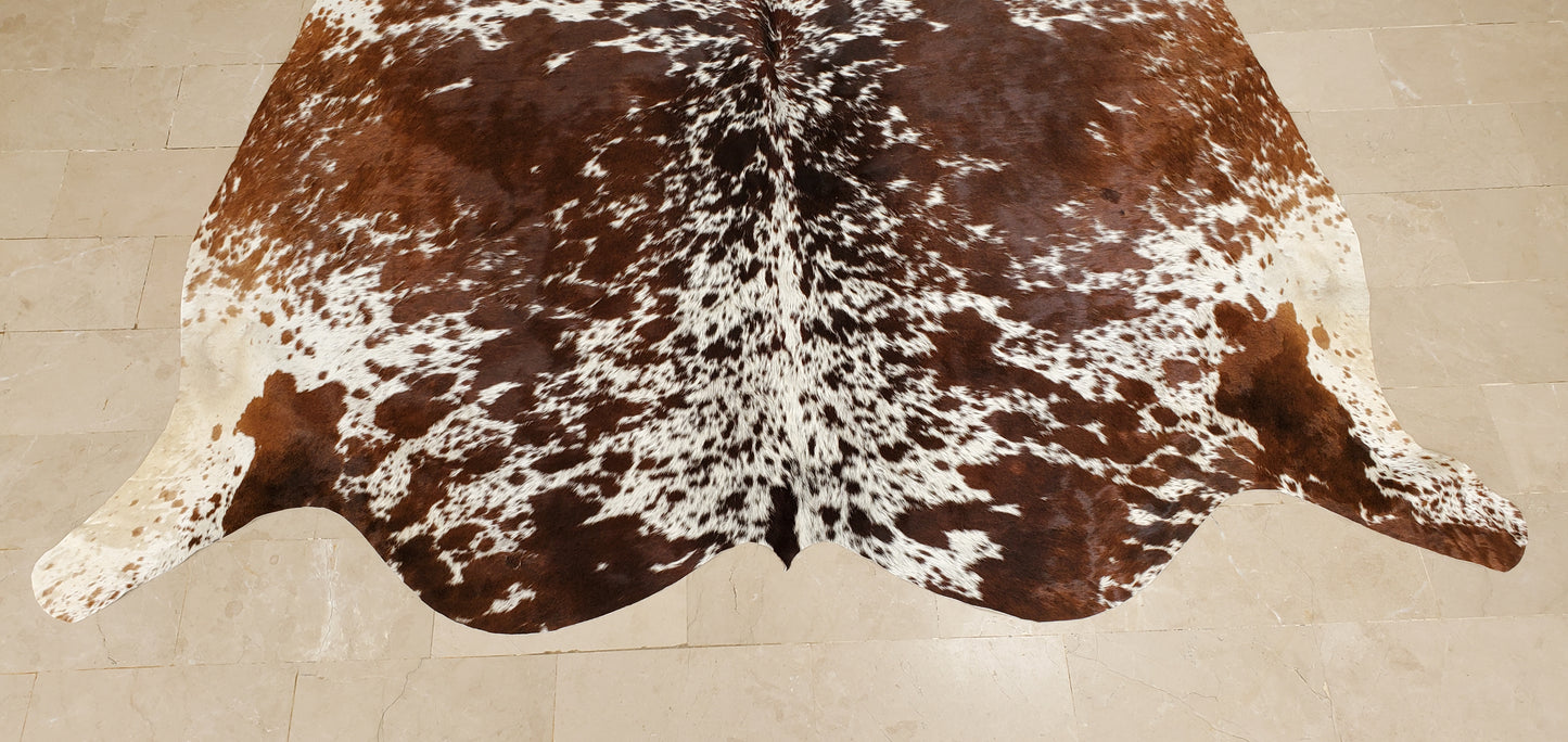 Reddish Brown Tricolor Small Cowhide Rug