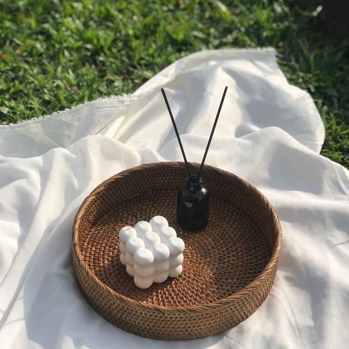 Brown Round Rattan Decorative Tray