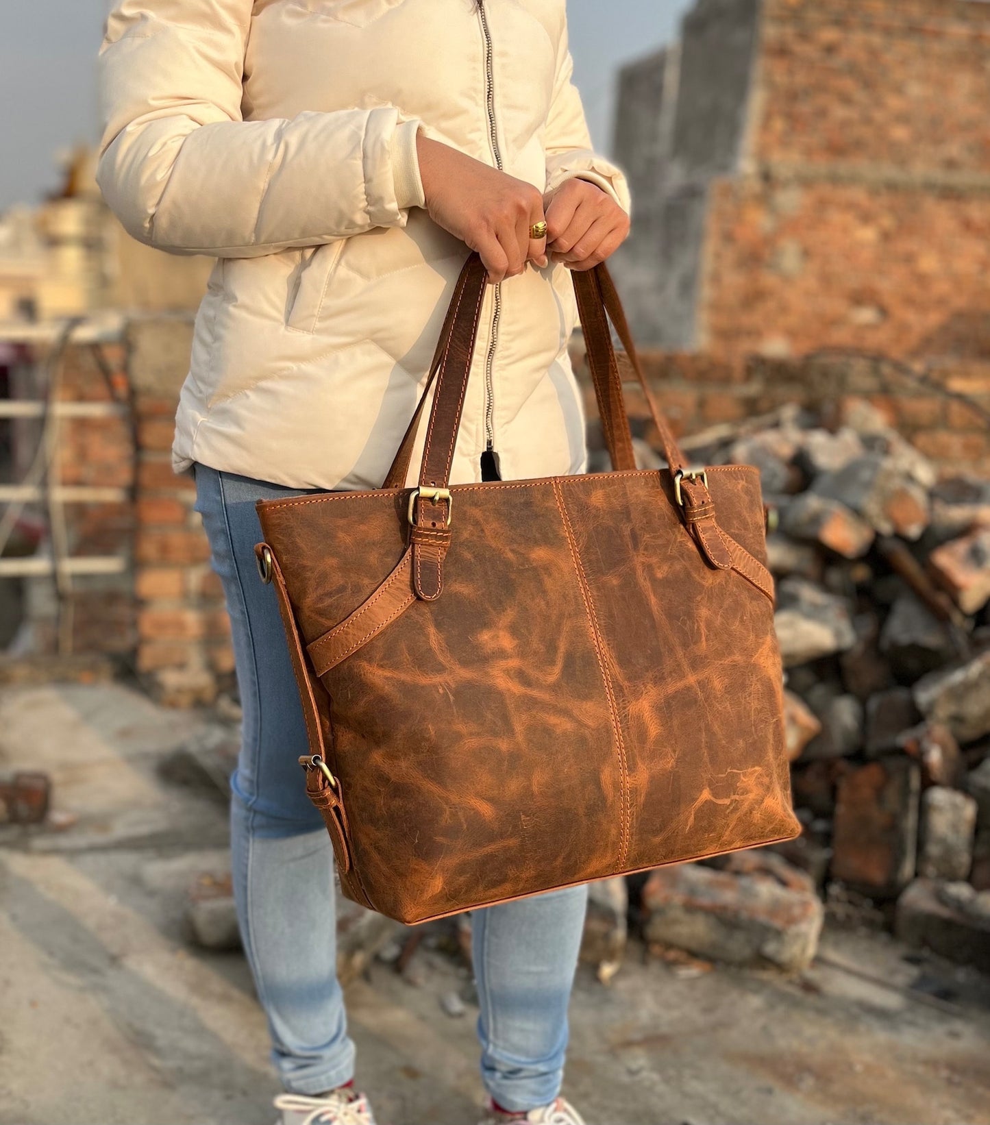 leather tote bags for women