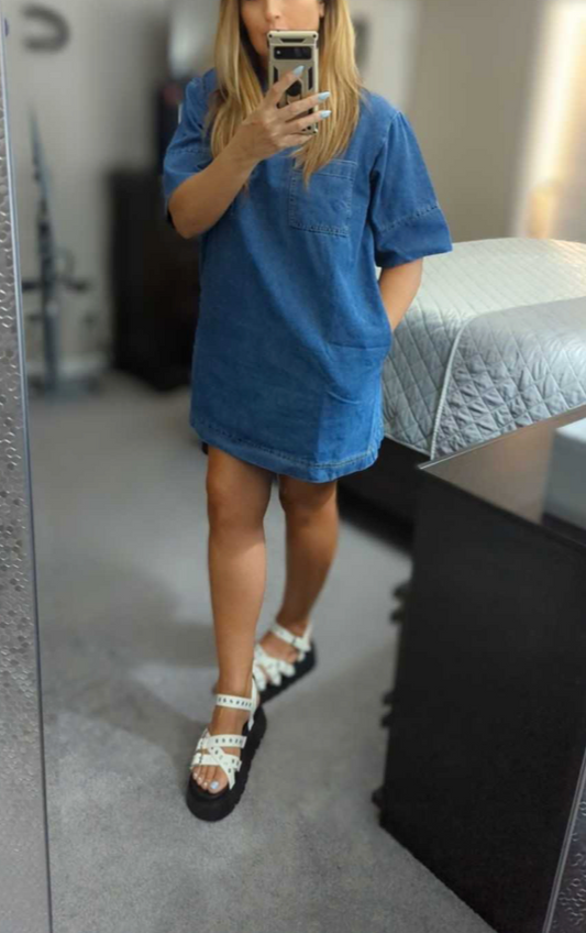 Women's Denim Dress With Pockets