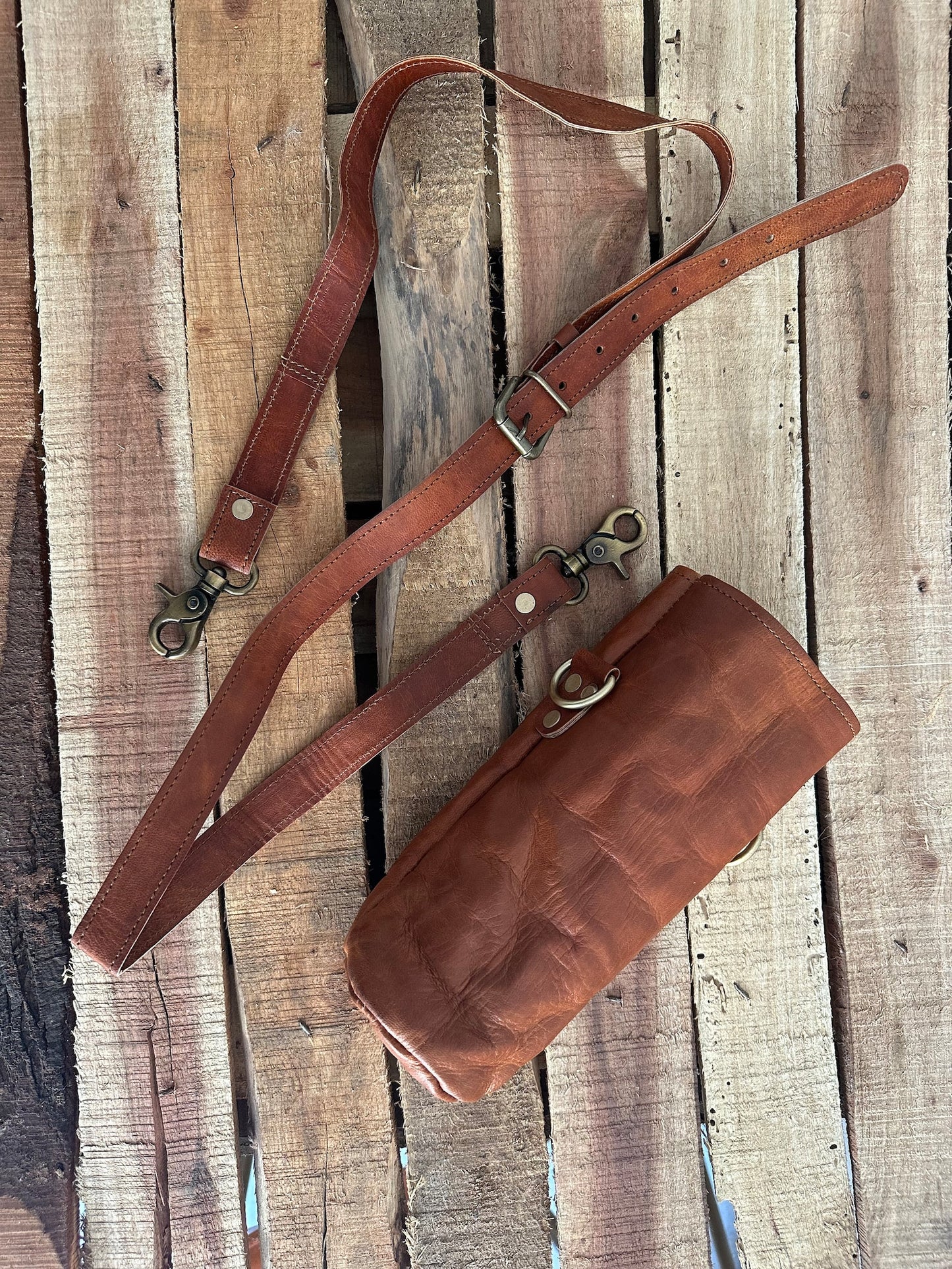 leather water bottle carrier