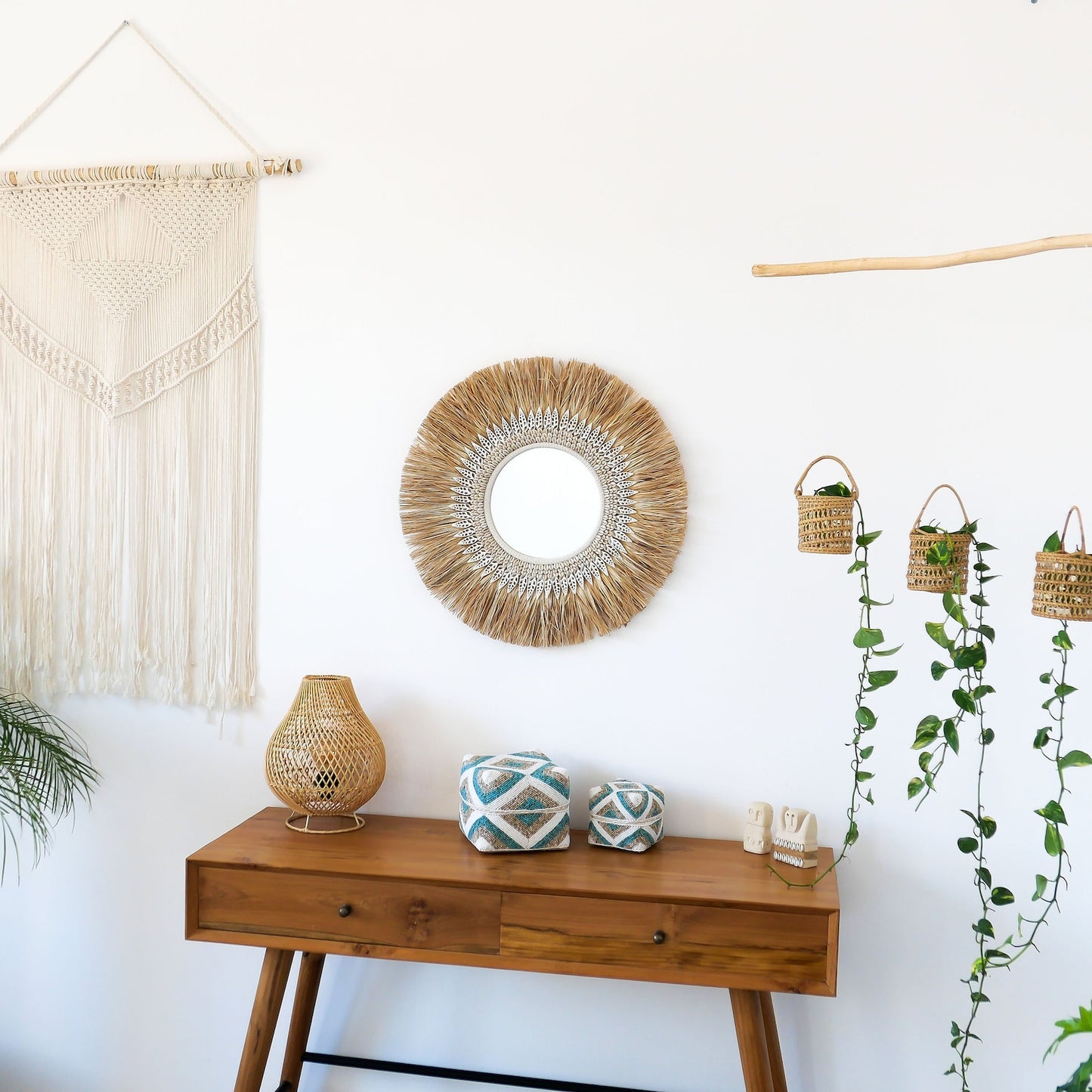 Boho Style Natural Raffia Sea shells Round Mirror