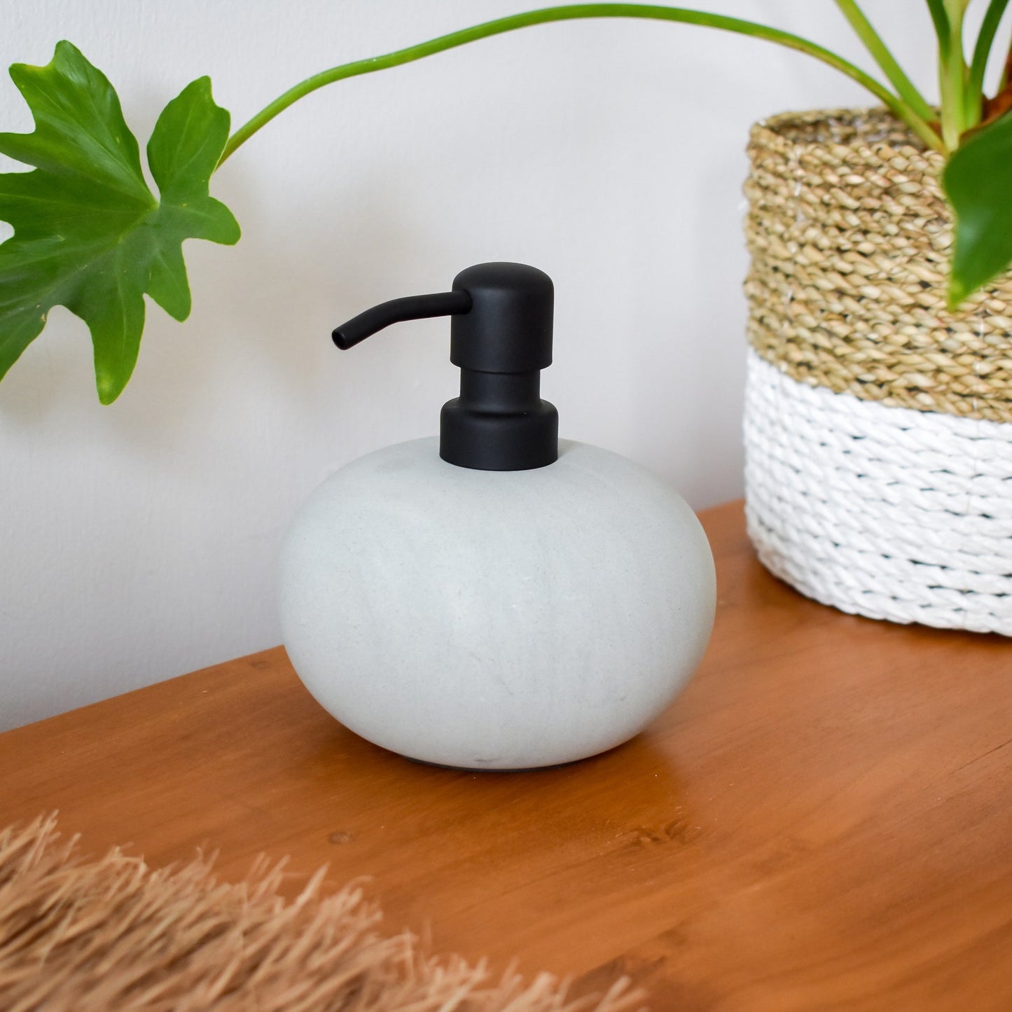 Natural Zeolite Stone Dispenser Oval Shade