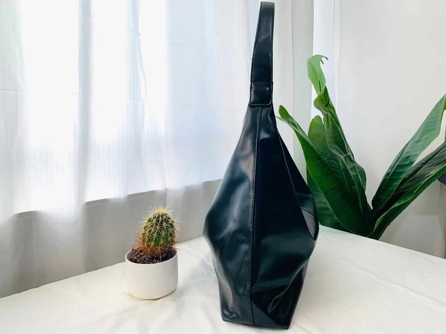 shoulder bag leather black