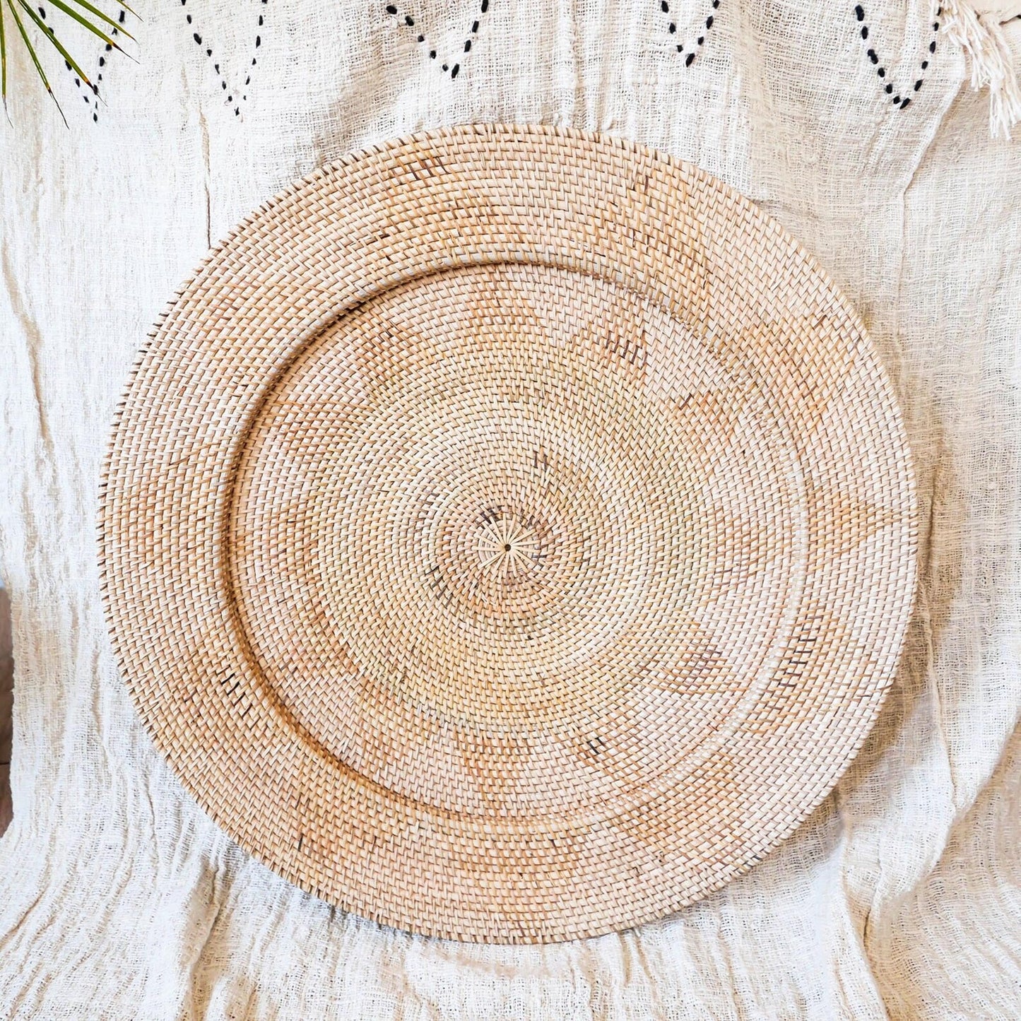 Decorative handwoven seagrass plate.