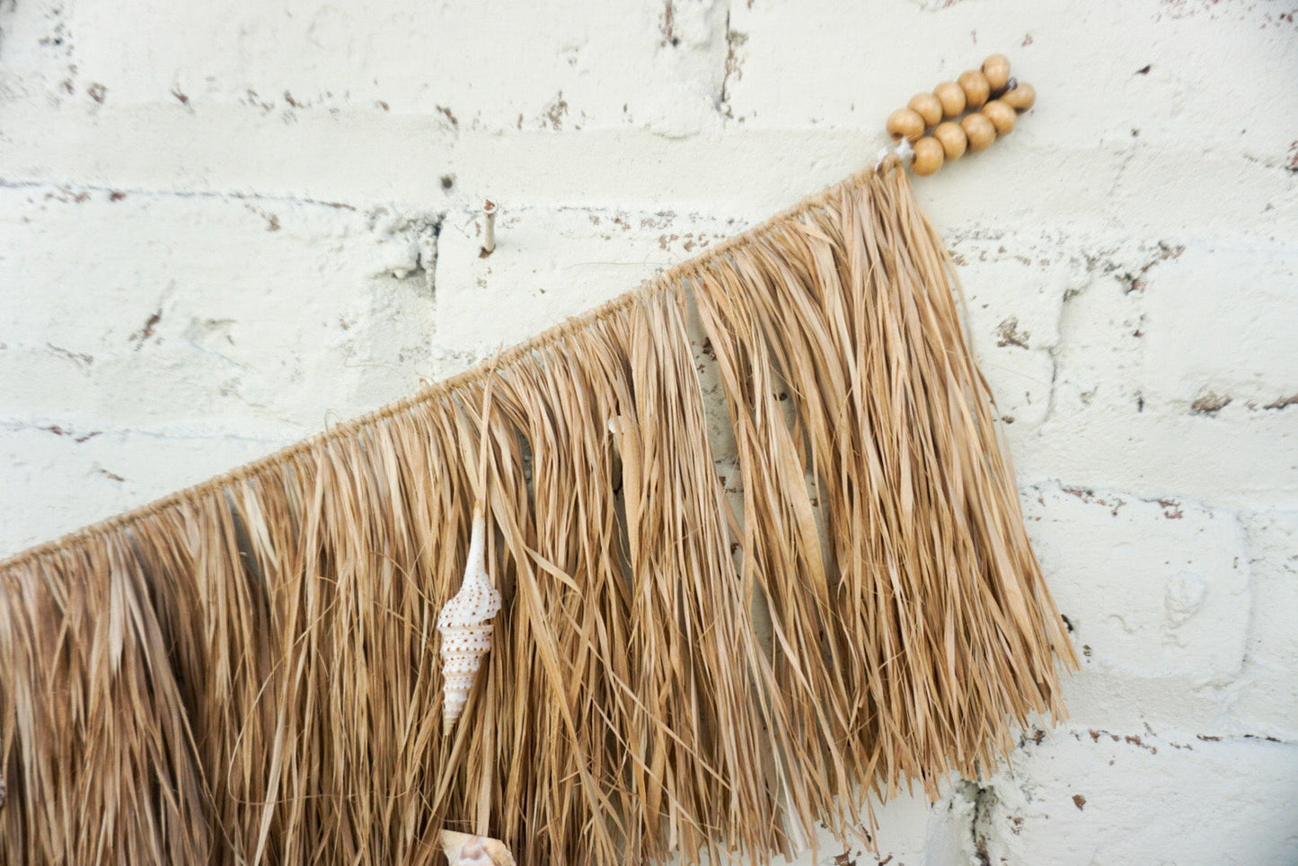 Hawaian sea shells raffia wall hanging