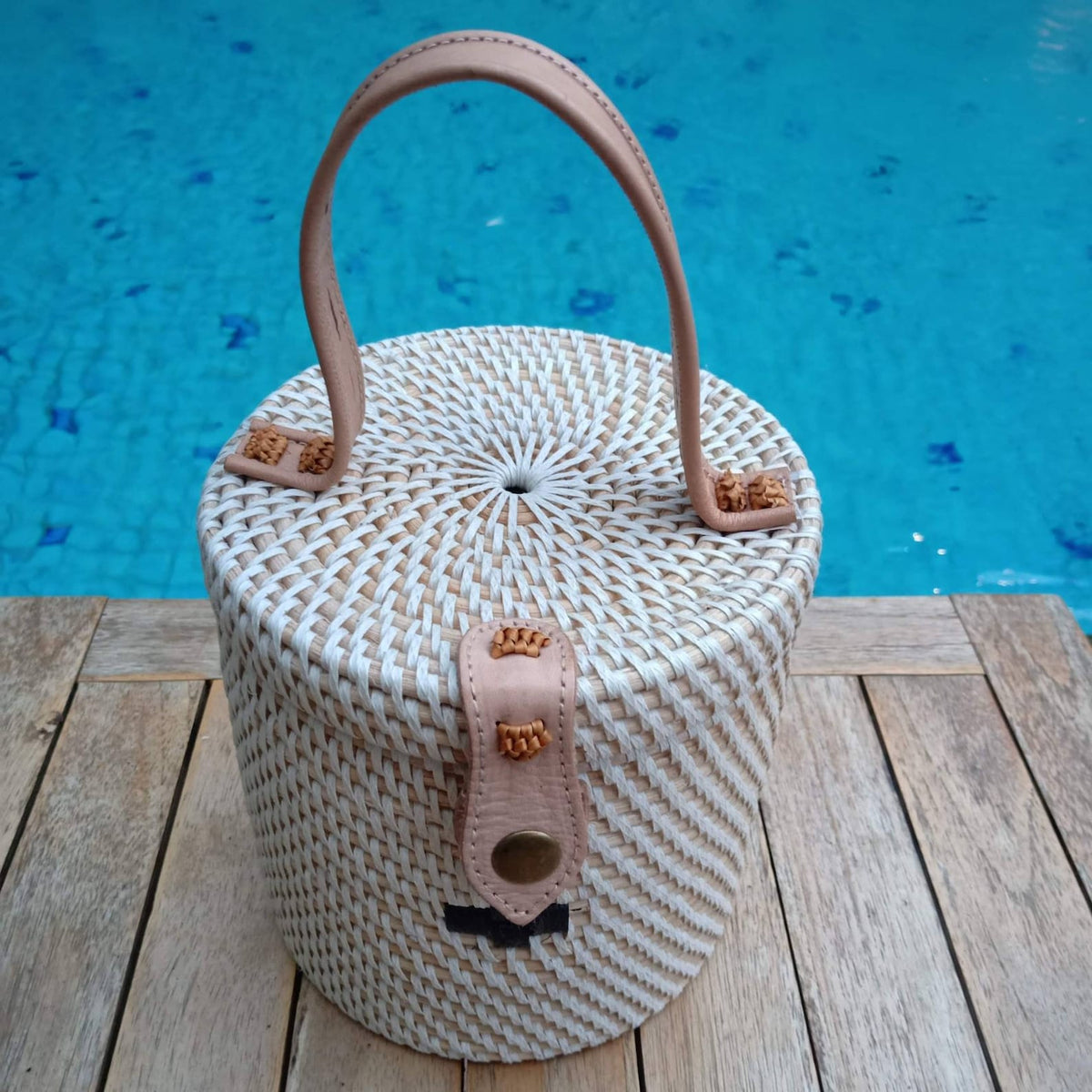 Woven Natural Rattan Cylinder Shaped Bag With Leather Strap