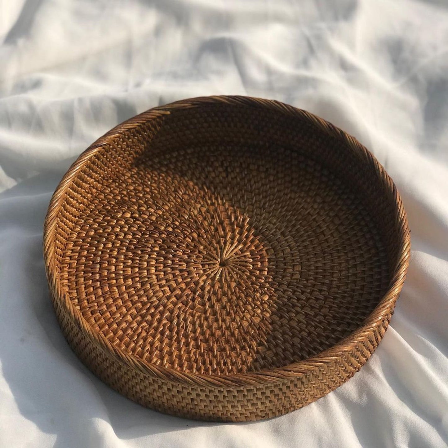 Brown Round Rattan Decorative Tray