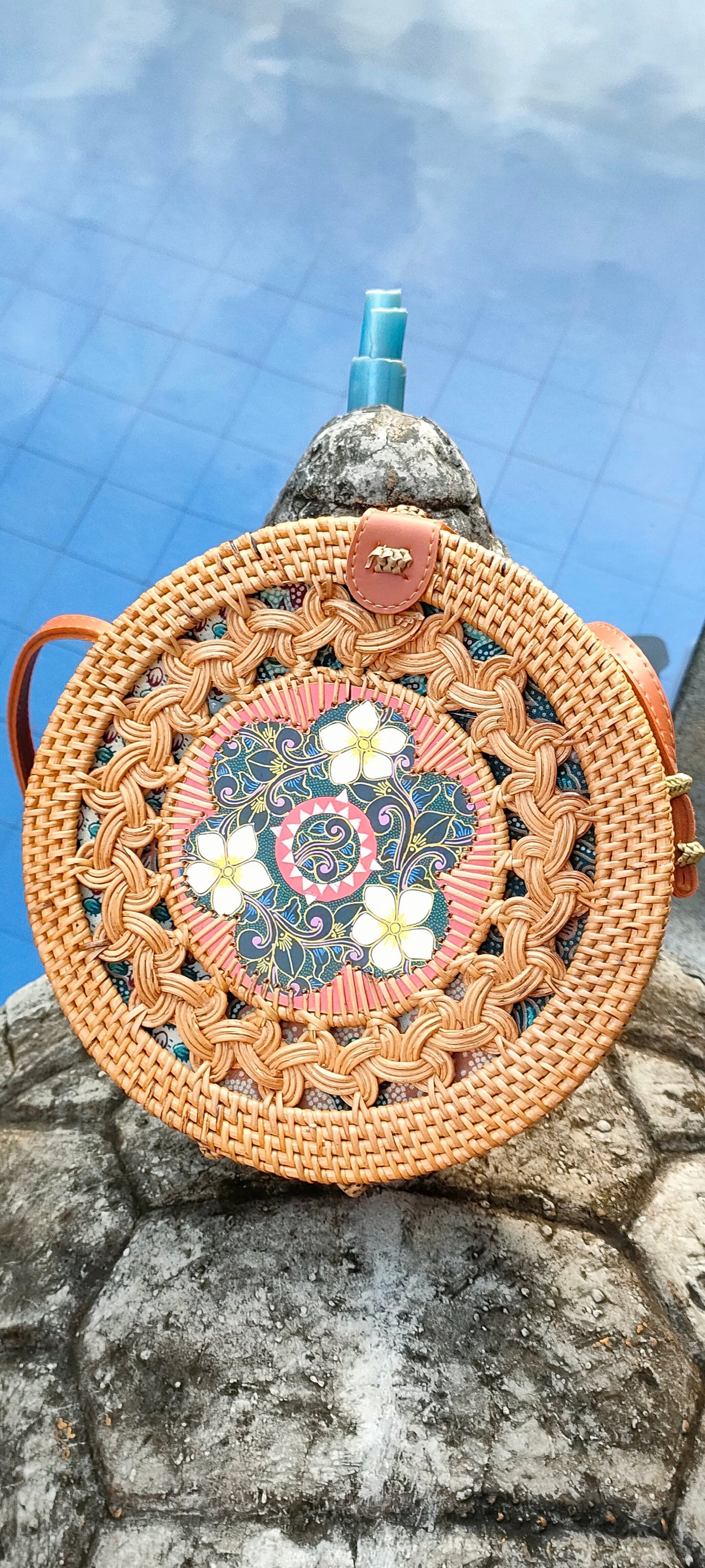 Round Rattan Crossbody Bag