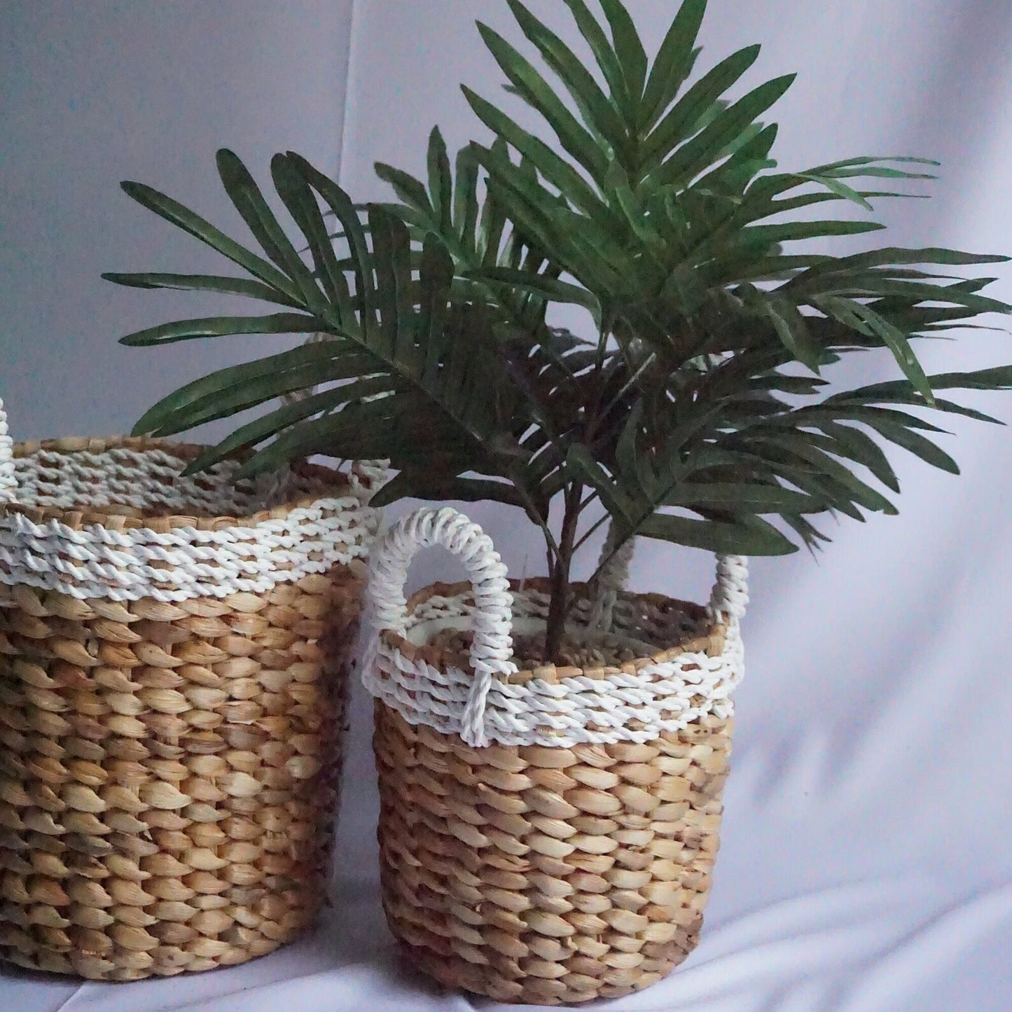 Water hyacinth flower cover pot with white handles
