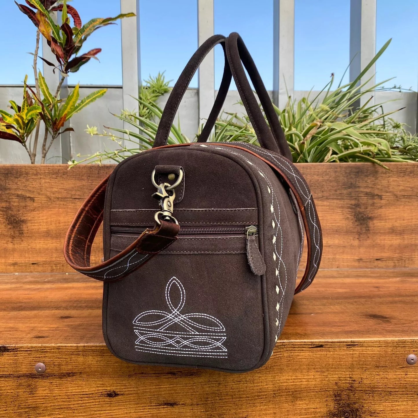 Boot Stitch Suede Leather Luggage Bag