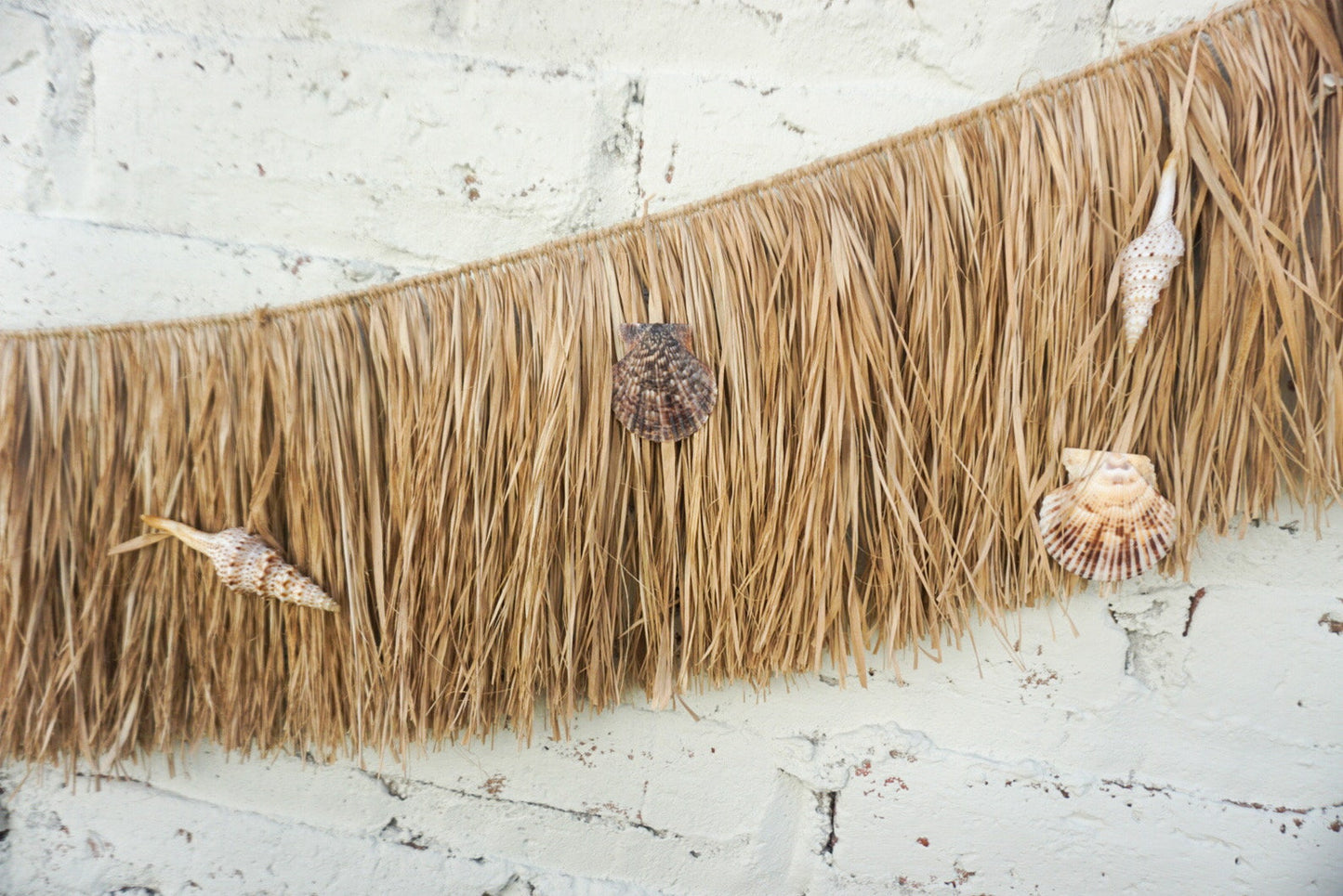 Hawaian sea shells raffia wall hanging