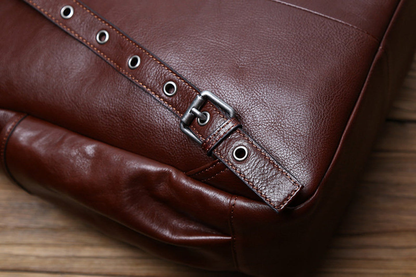 Retro Style Leather Backpack Rucksack