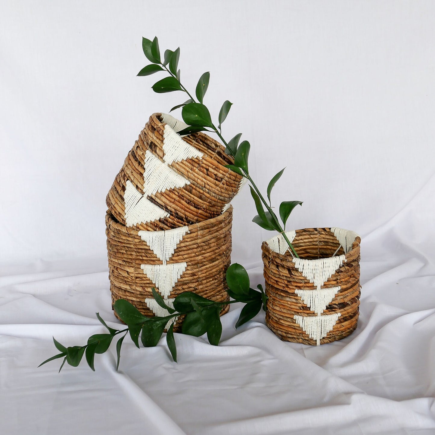 banana bark and white organic cotton macrame indoor planter