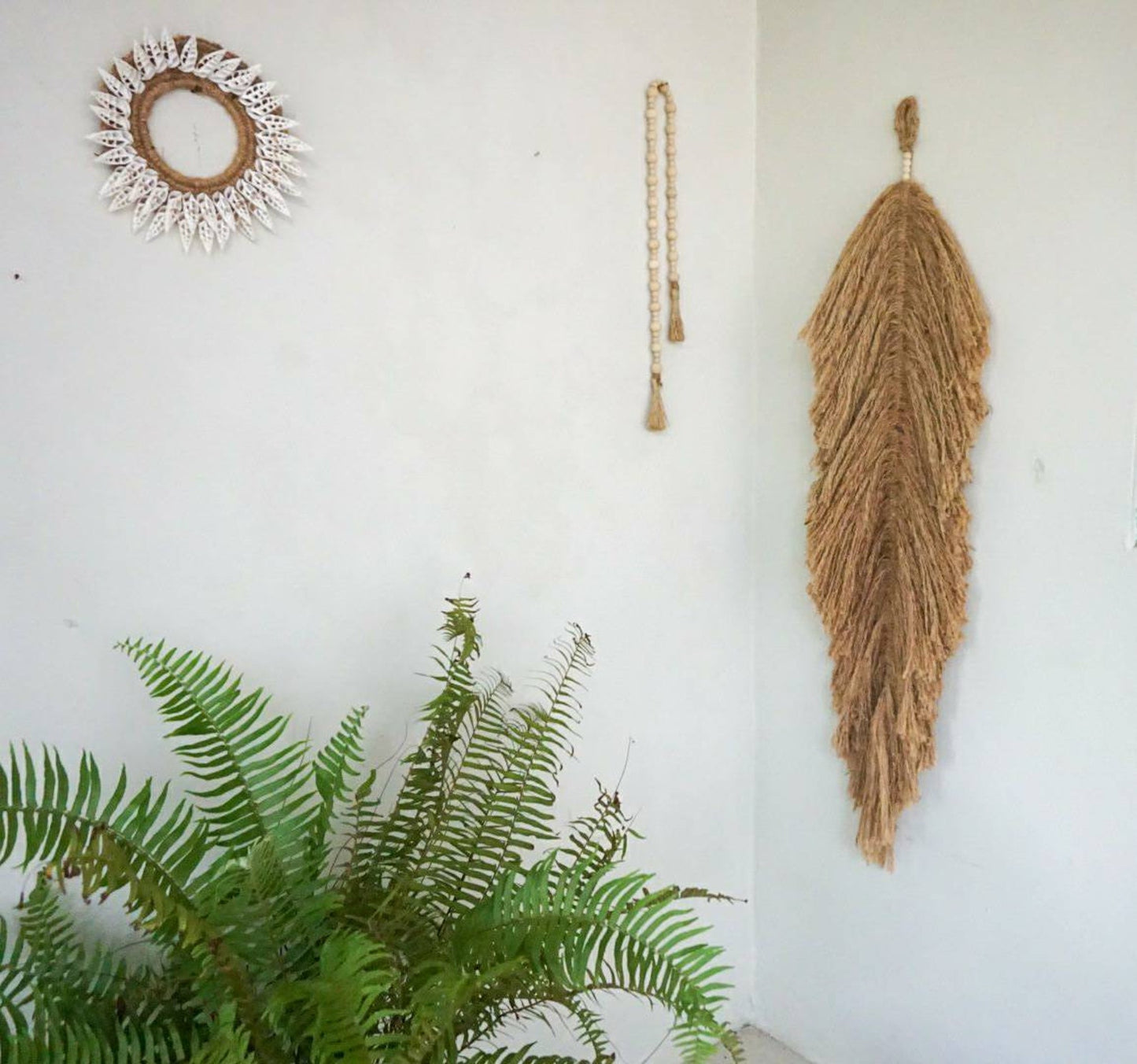 Natural Jute leaf style wall decor