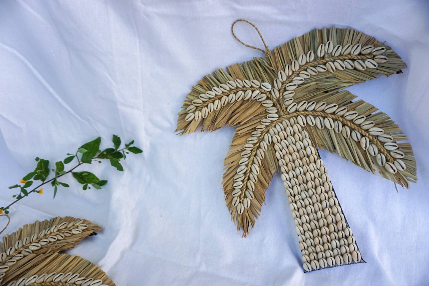 Cowrie shells wall palm tree wall hanging decor