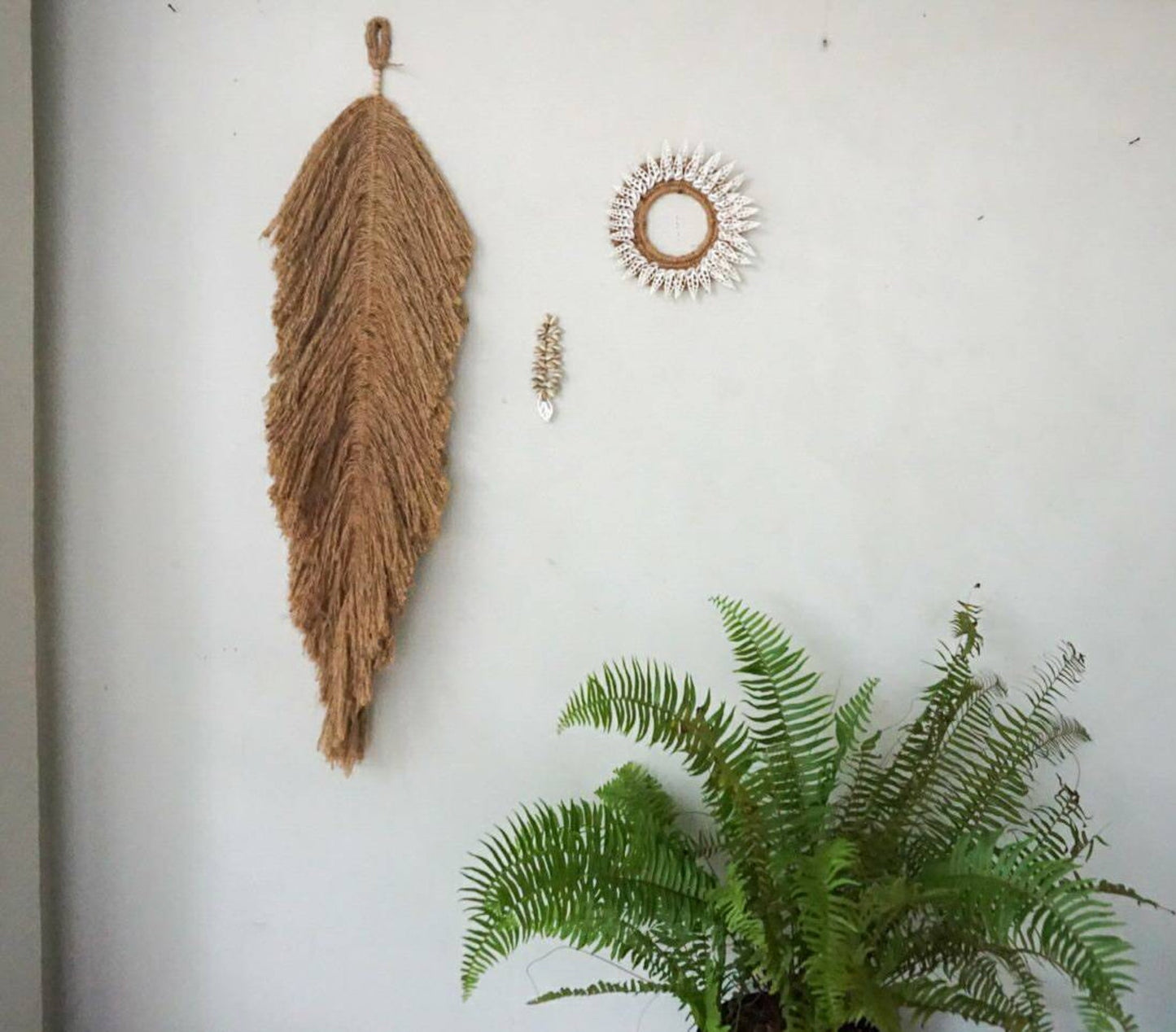 Natural Jute leaf style wall decor