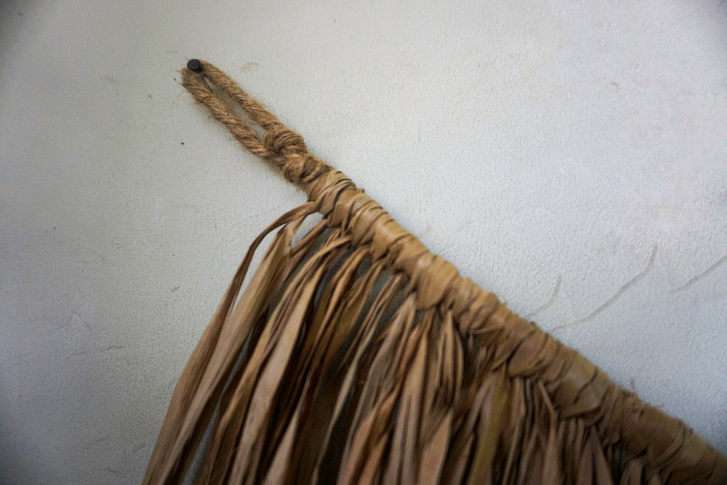 boho minimalist raffia wall hanging decor