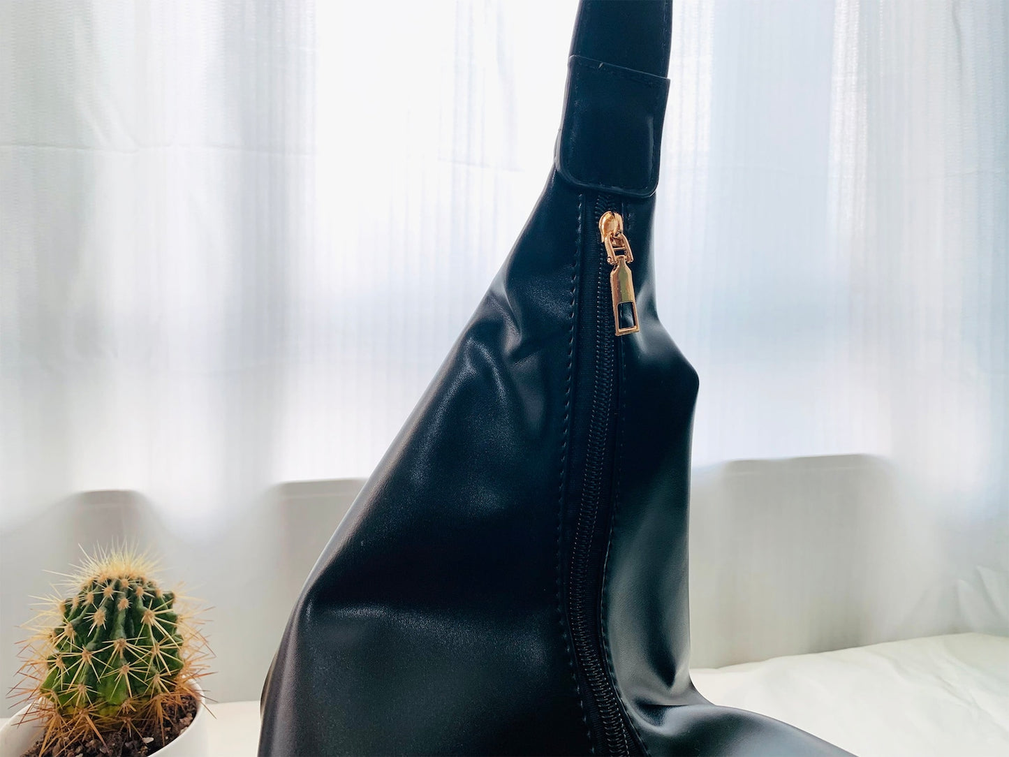 shoulder bag leather black