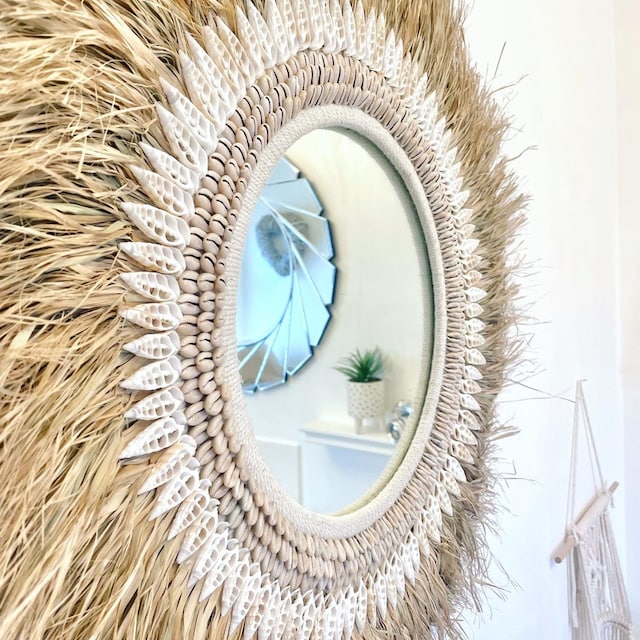 Boho Style Natural Raffia Sea shells Round Mirror