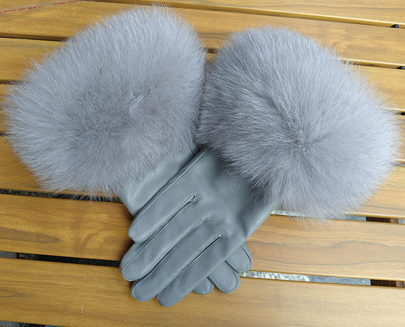 Women leather gloves with fur cuff 8