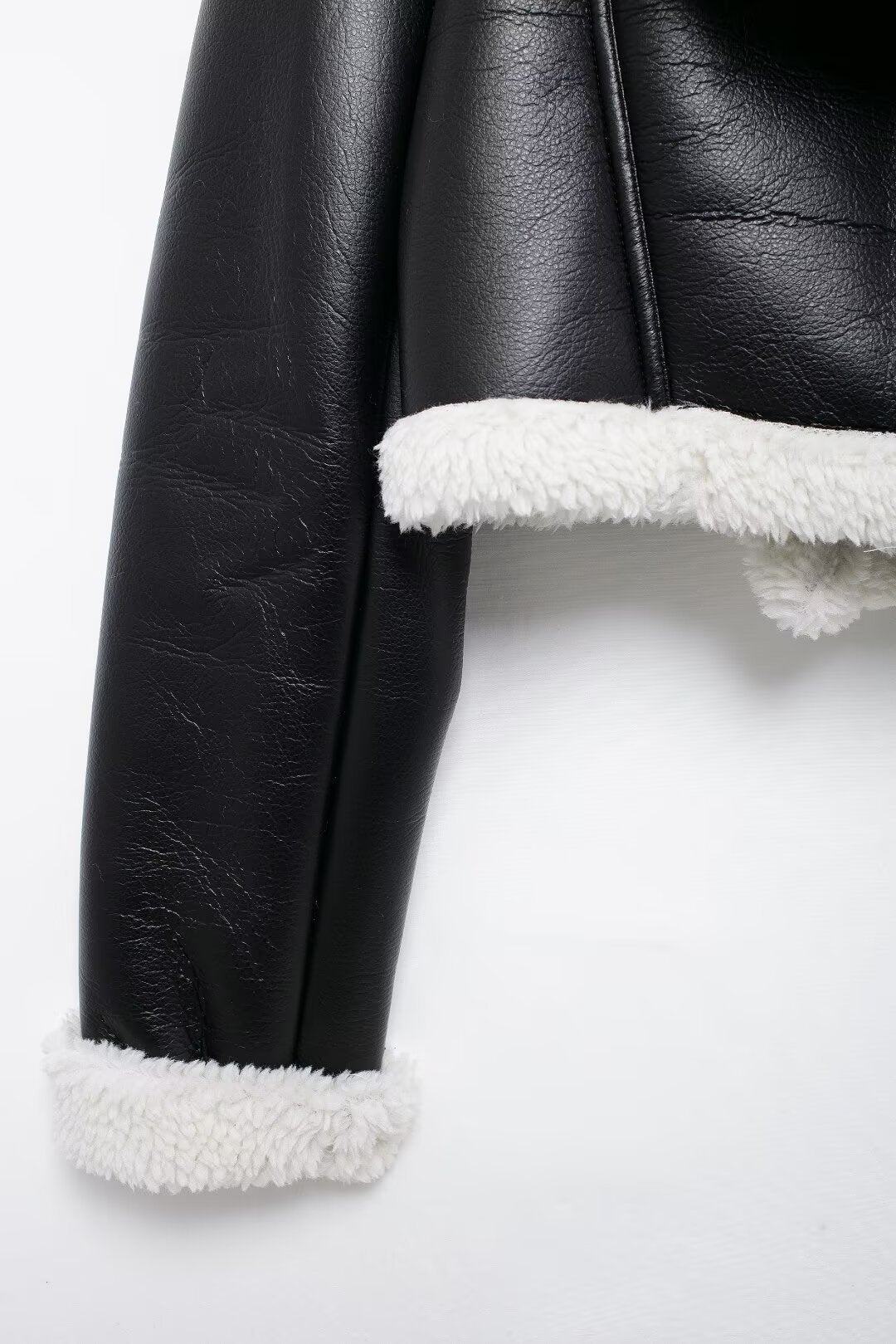 Cropped Faux Leather Bomber Jacket Women with Faux Fur Collar