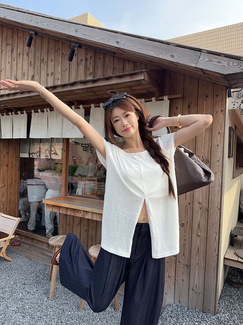 round neck t shirts for women with waist knot