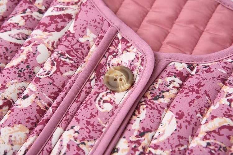 Women Floral Quilted Cotton Jacket Round Neck