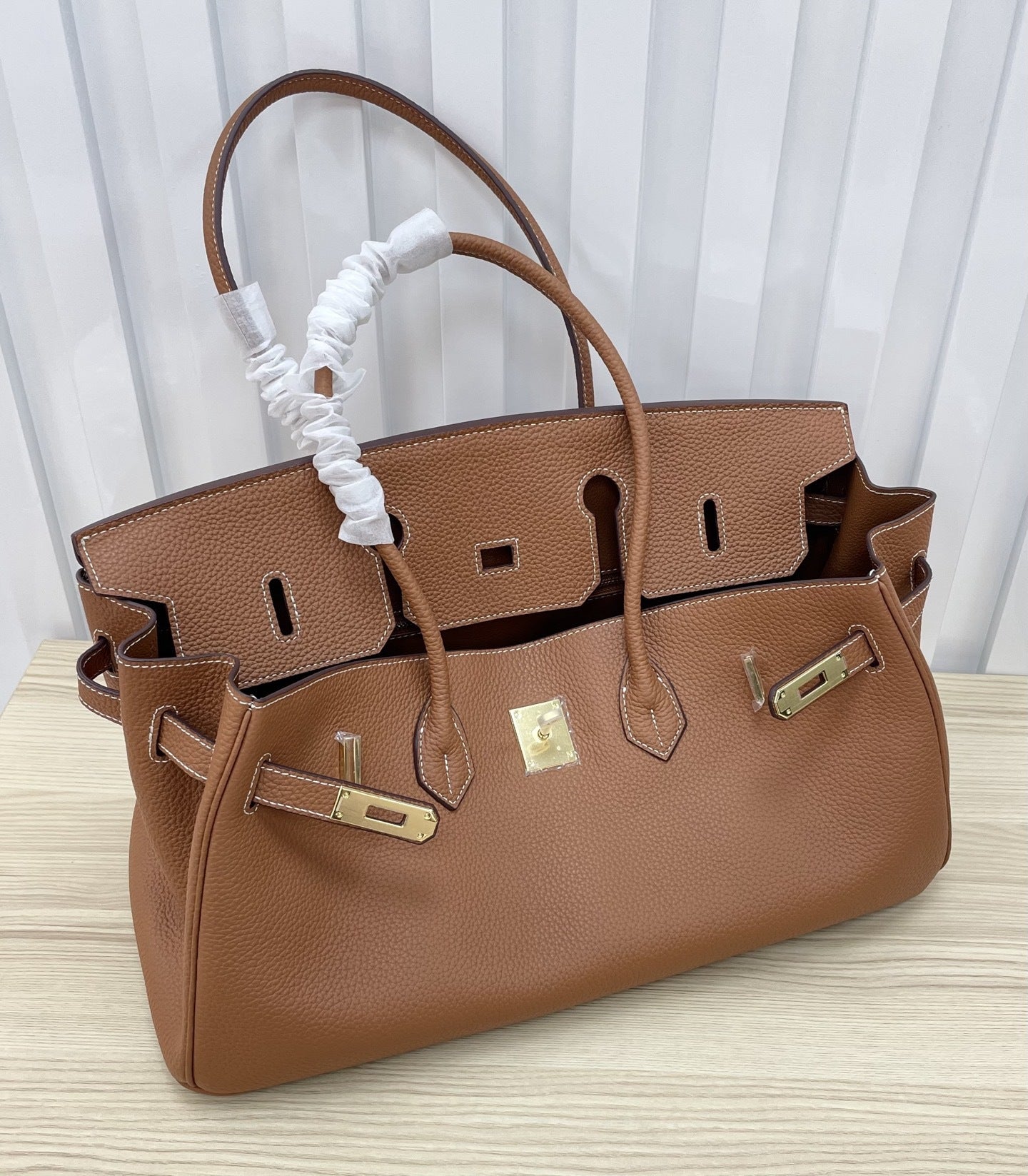 Women’s Genuine Leather Shoulder Bag Large Size