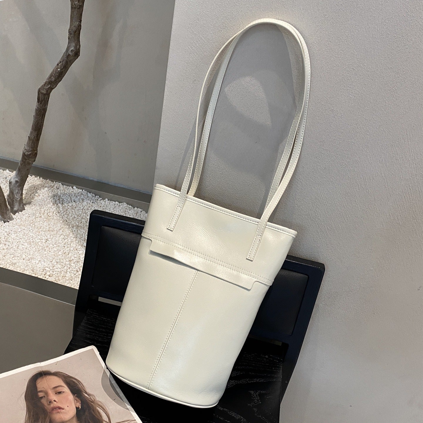 Women’s Leather Shoulder Bucket Purse