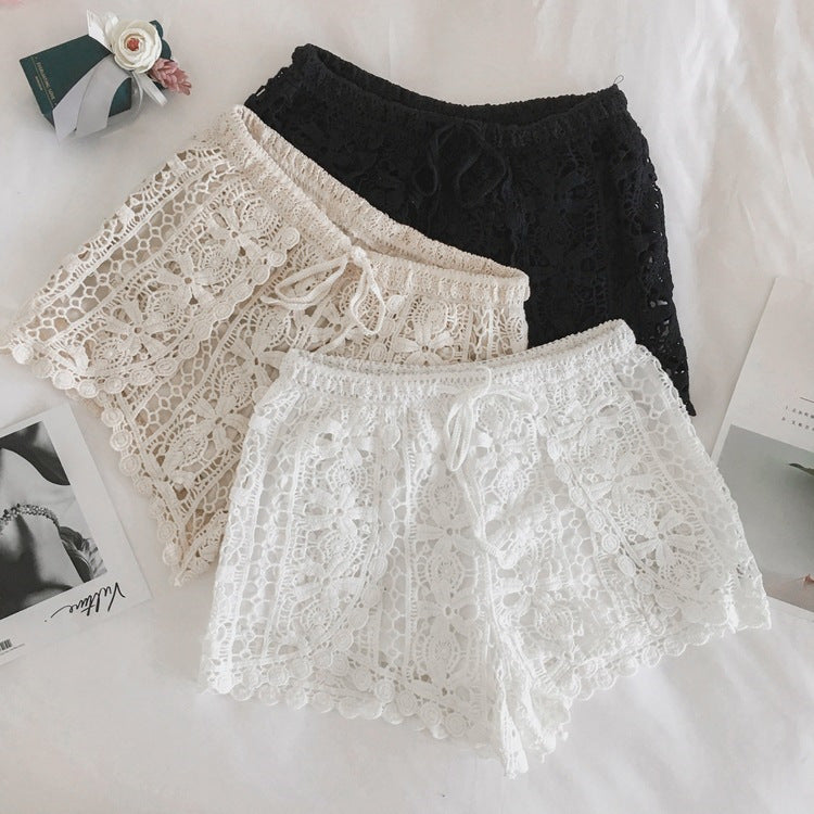 women lace trimmed summer shorts