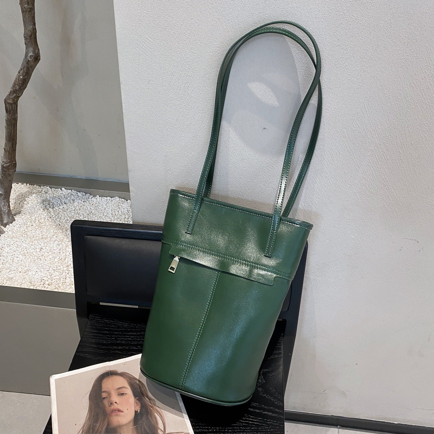 Women’s Leather Shoulder Bucket Purse