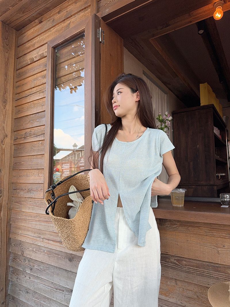 round neck t shirts for women with waist knot