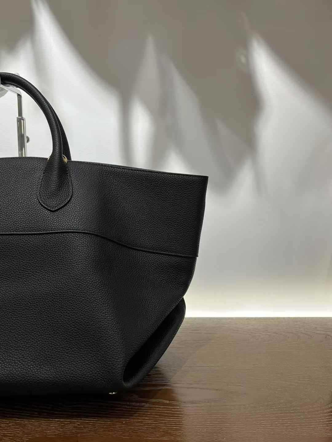 Women’s Genuine Leather Shoulder Tote Crossbody Bag