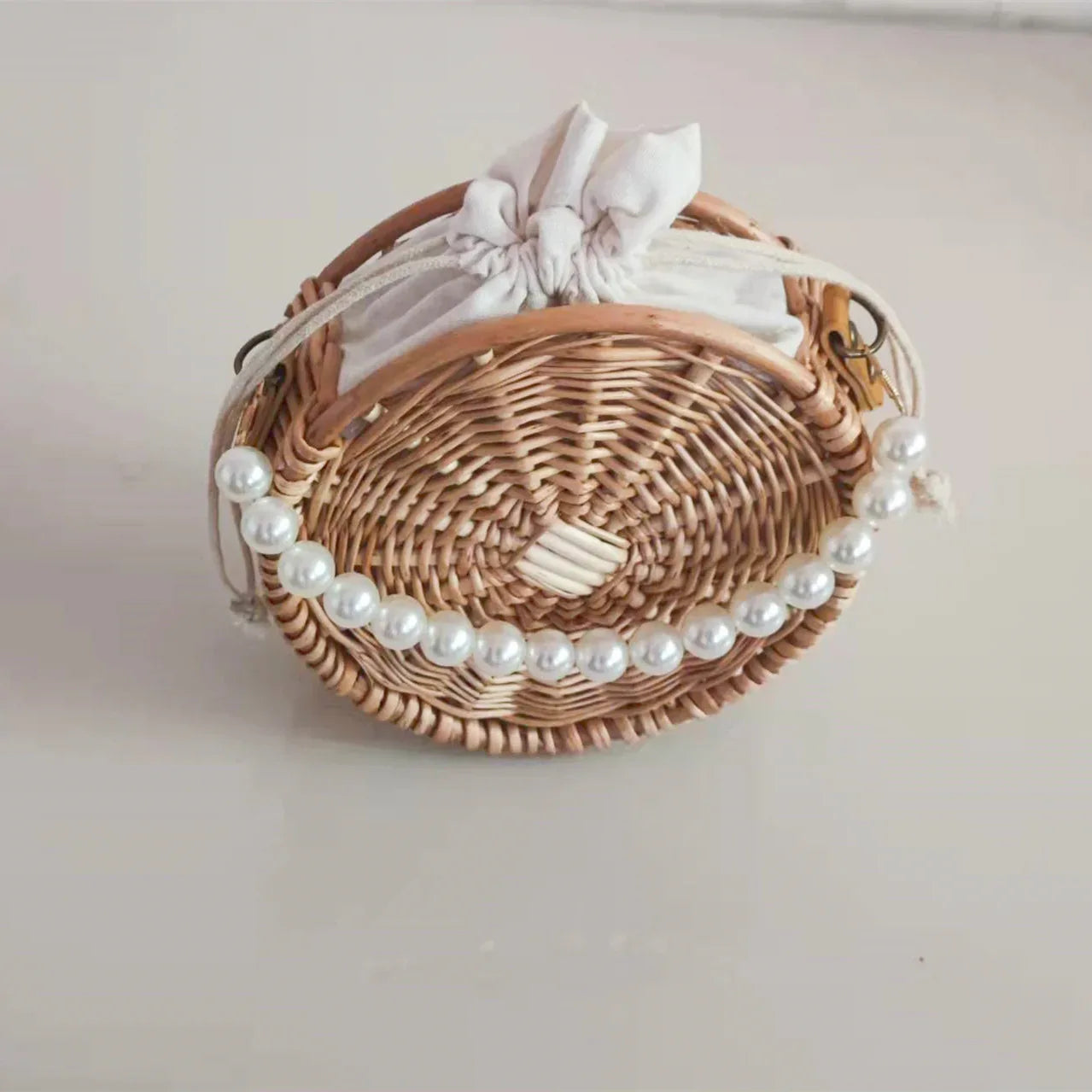 Straw Crossbody Purse Round Woven Bag with Pearl Handle