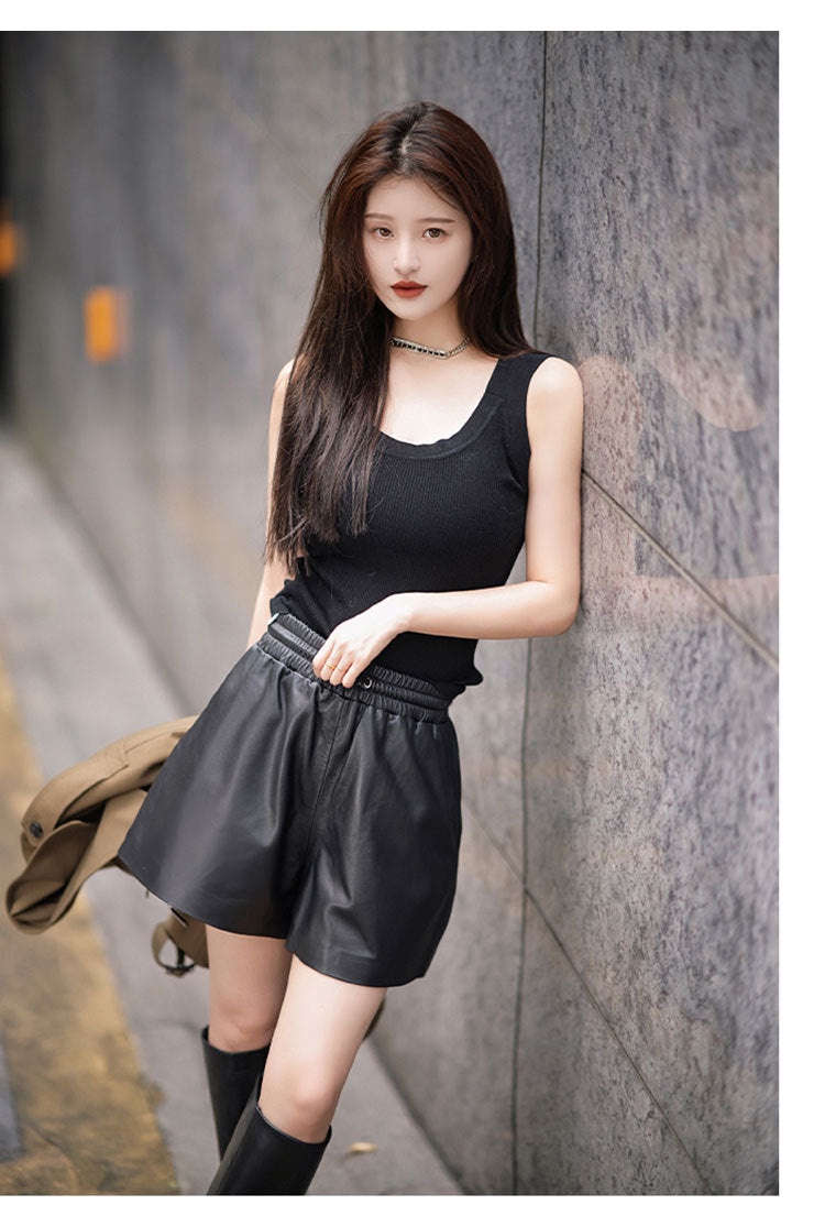 Women’s High Waisted Black Leather Shorts Wide-Leg