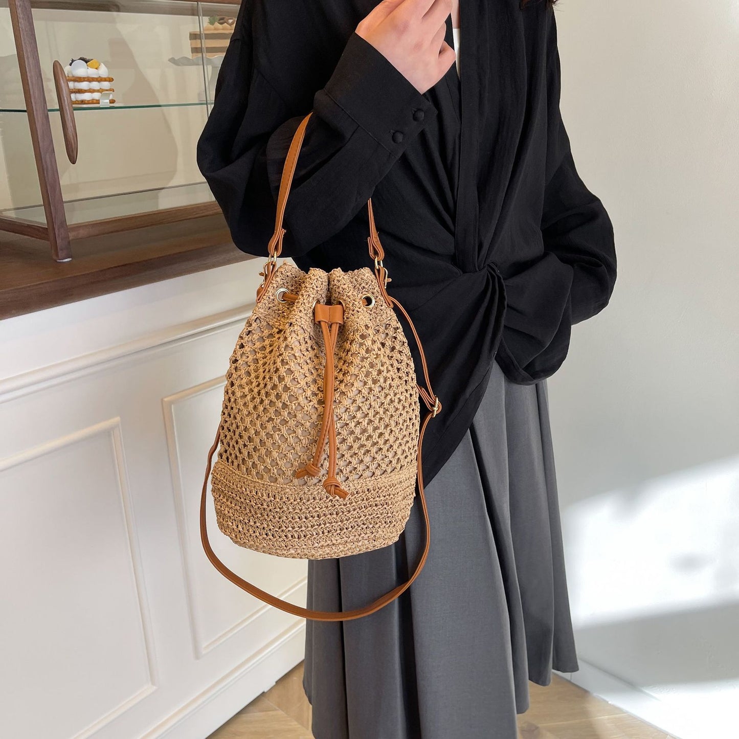 Straw Beach Bucket Bag for Women with Leather Strap